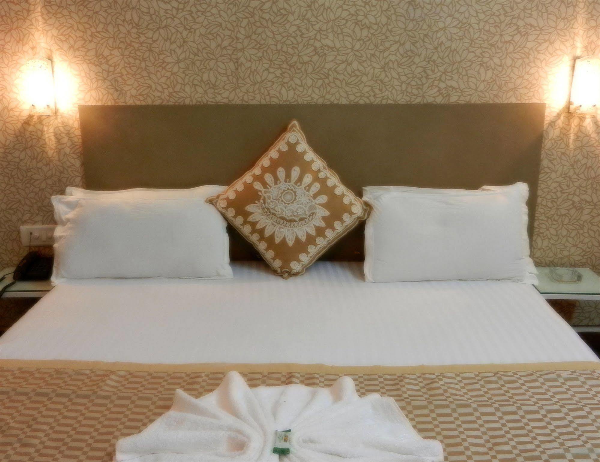 Itsy Hotels Banana Boutique Waranasi Zewnętrze zdjęcie